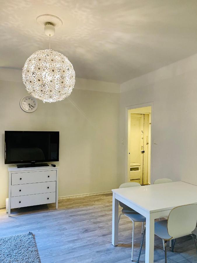 Ferienwohnung Upea Yksioe Aivan Helsingin Keskustasta Helsinki Exterior foto